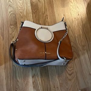 The brand is Mia K Farrow